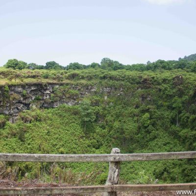 At Los Gemelos, the twin craters