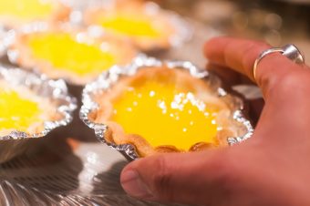 Learning to make pasteis de nata WithLocals