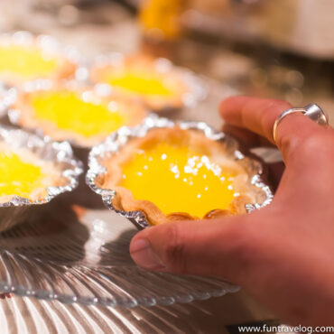 Learning to make pasteis de nata WithLocals