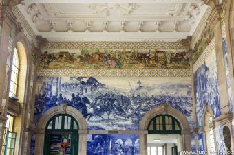 Porto: musings, a hostel review and a walking tour